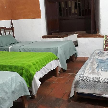 La Casa De La Nona Hotel San Gil Bilik gambar